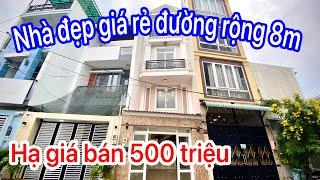 Bán nhà giá rẻ Thủ Đức,chính chủ cần bán căn nhà đẹp đường rộng 8M gần cầu vượt bình Phước (1090)