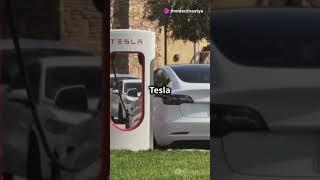 Comparison of Tesla vs Traditional Gasoline Car