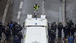 Overwhelmed by Yellow Vest protests, French police launch ‘slow-down strike’