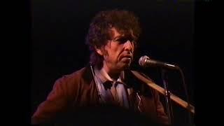 BOB DYLAN ENDICOTT COLLEGE BEVERLEY, MASSACHUSETTS USA  OCTOBER 30,  1992 Disk 1