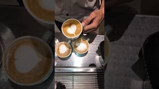 how to make a latte art tutorial #coffee #tea #latteart #barista #chai #shorts #trendingshorts