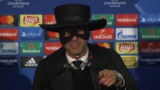 Shakhtar Donetsk manager Paulo Fonseca dressed up as Zorro!