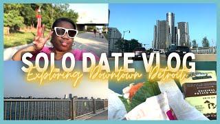 Solo Date VLOG // Exploring Downtown Detroit // trying new food, walking + spending time with God