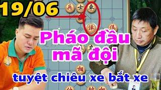 Chess: Lai Ly Huynh uses the cannon at the head of the horse to attack Lieu Dai Hoa.
