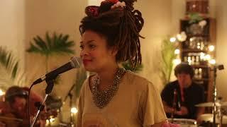 Valerie June - Fade Into You