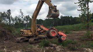 How To: Unstick A Tractor! Stuck Tractor Excavator Trackhoe Rescue