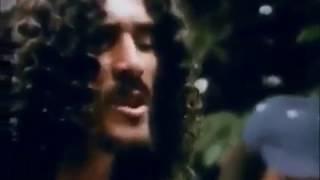 Moraes Moreira canta ''Samba Da Minha Terra'' com os Novos Baianos (1973)