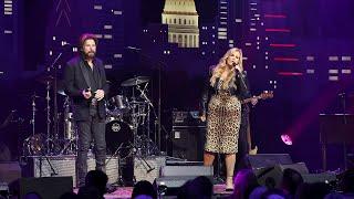 Trisha Yearwood and Ronnie Dunn on Austin City Limits "I'll Carry You Home"