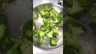 Broccoli  How to cook?!  브로콜리 #shorts #broccoli