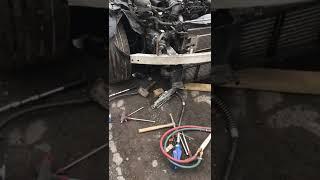 Look out for the Finishing touch on this crash car ##shortypeng #vehicle #car #bodyworks