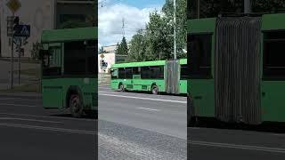 Несётся изо всех сил!!! Зелёный автобус МАЗ 105 спешит в гараж.