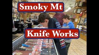 Smoky Mountain Knife Works | Worlds Largest Knife Store