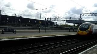 (*LATE START*) VT 390 132 passes P4/XC 170 102 arrives P6 at Nuneaton, 30/4/16