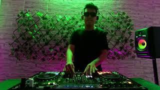 Wayne Madiedo Dj Set At Escena Local Studios (Tech House, House, Minimal)