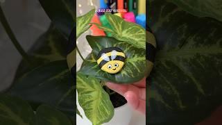 How to Turn the Ordinary Stone into a Bee  #shorts