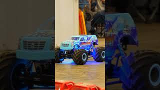 Freestyle Action! #Shorts #MonsterJam #monstertruck #RC #Losi