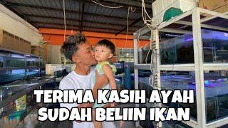 REVALDY MINTA IKAN KE AYANNYA