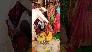 pelli pusthakam