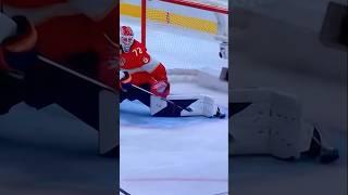 Panthers #72 Bobrovsky point blank TOE SAVE on #90 Perry