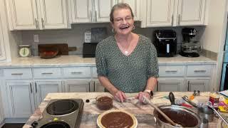 Gone to Heaven Chocolate Pie | Homemade Southern chocolate pie | Chocolate pie cooked on the stove