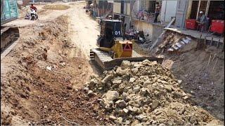 Best Pushing Skill Bulldozer !! Komatsu Dozer D41p Pushing Gravel Make a Hill Road In Village