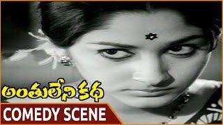 Anthuleni Katha Movie || Jaya Prada Superb Comedy With Her Family || Rajinikanth || Shalimarmovies