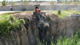Wow!! So Amazing! Komatsu D20P Dozer Get hard work to moving the trash in deep pond & resize road
