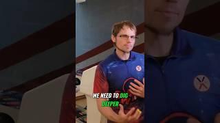 One-Handed vs Two-Handed Bowling #2handedbowler #fastbowlingbasics #coaching