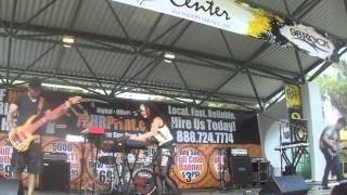 Red Calling at rock the park