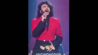 Киркоров поет под "фанеру"