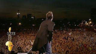 Robbie Williams - We Will Rock You / Let Me Entertain You (Live 8 2005)