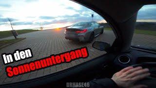 BMW M850i vs Fiesta ST150 - entspannt in den Sonnenuntergang kurven