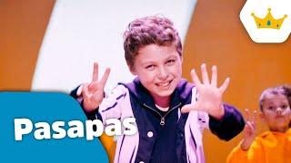 Kinderen voor Kinderen - Pasapas (Officiële Koningsspelen videoclip)