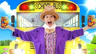 Willy Wonka SAVES SchooL Bus ChocolatE StoRe From Sneaky ImpoSteR!