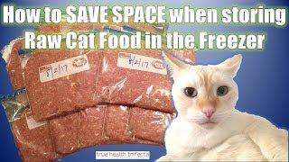 How to store Raw Cat Food (while saving space!) - Traveling Tips / Cat Lady Fitness