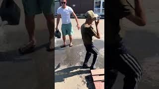 танцювала риба з раком