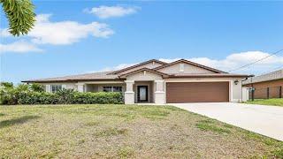 CAPE CORAL Florida Homes for Sale with Pool by Steven Chase | 3Beds 2Baths|