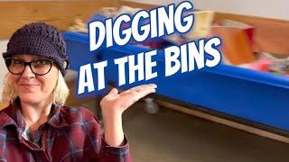 Dig with Me Pay by the Pound Digging for items to Resell at the Goodwill BINS