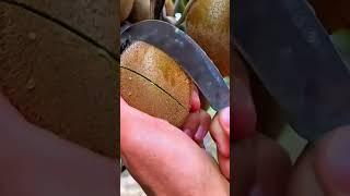 Kiwi Fruit #satisfying #amazing #shorts #fyp #fruitcutting #kiwi #fruit #viralvideo #delicious