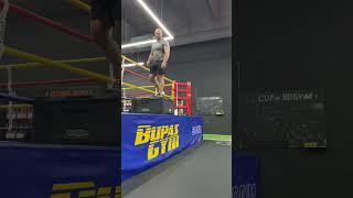 Какая высота ?  #gym #motivation #sport #fitness #прыжок #bodybuilding #спорт #тренер #Турал