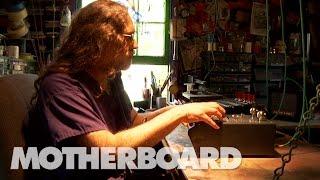 Reed Ghazala, the Father of Circuit Bending: Sound Builders