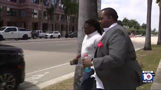 Jury deliberates in Sean Kingston trial