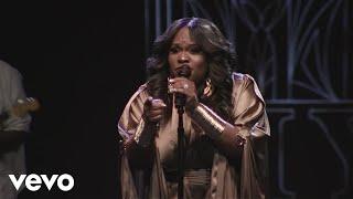 Tasha Cobbs Leonard - The Moment (Performance Video)