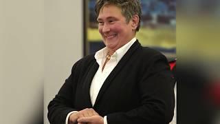 k.d. lang receives Alberta Order of Excellence