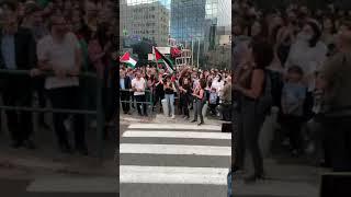 חי פה - חדשות חיפה: הפגנה - מפגינים פרו פלסטינים בחיפה (צילום: חי פה)
