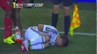 Worst Dive Ever Mexico’s Paul Aguilar produced the most ridiculous dive you will ever see v Panama