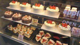 Making various fresh cream cake - Korean street food