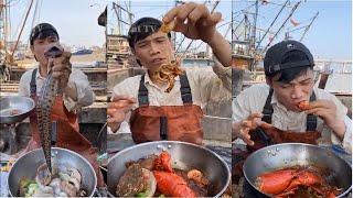 Chinese people eating - Street food - "Sailors catch seafood and process it into special dishes" #34