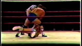 Mike Graham vs Buck "Rock N' Roll" Zumhofe