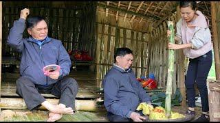 Disabled father and daughter make cassava cakes goes to the market sell -  Daily Life